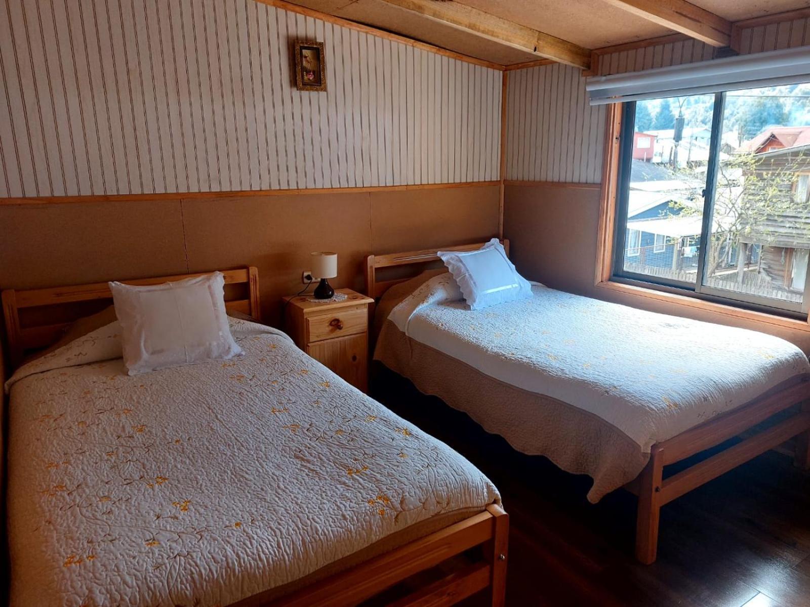 Hostal Y Cabanas Ventisquero Puyuhuapi Zewnętrze zdjęcie