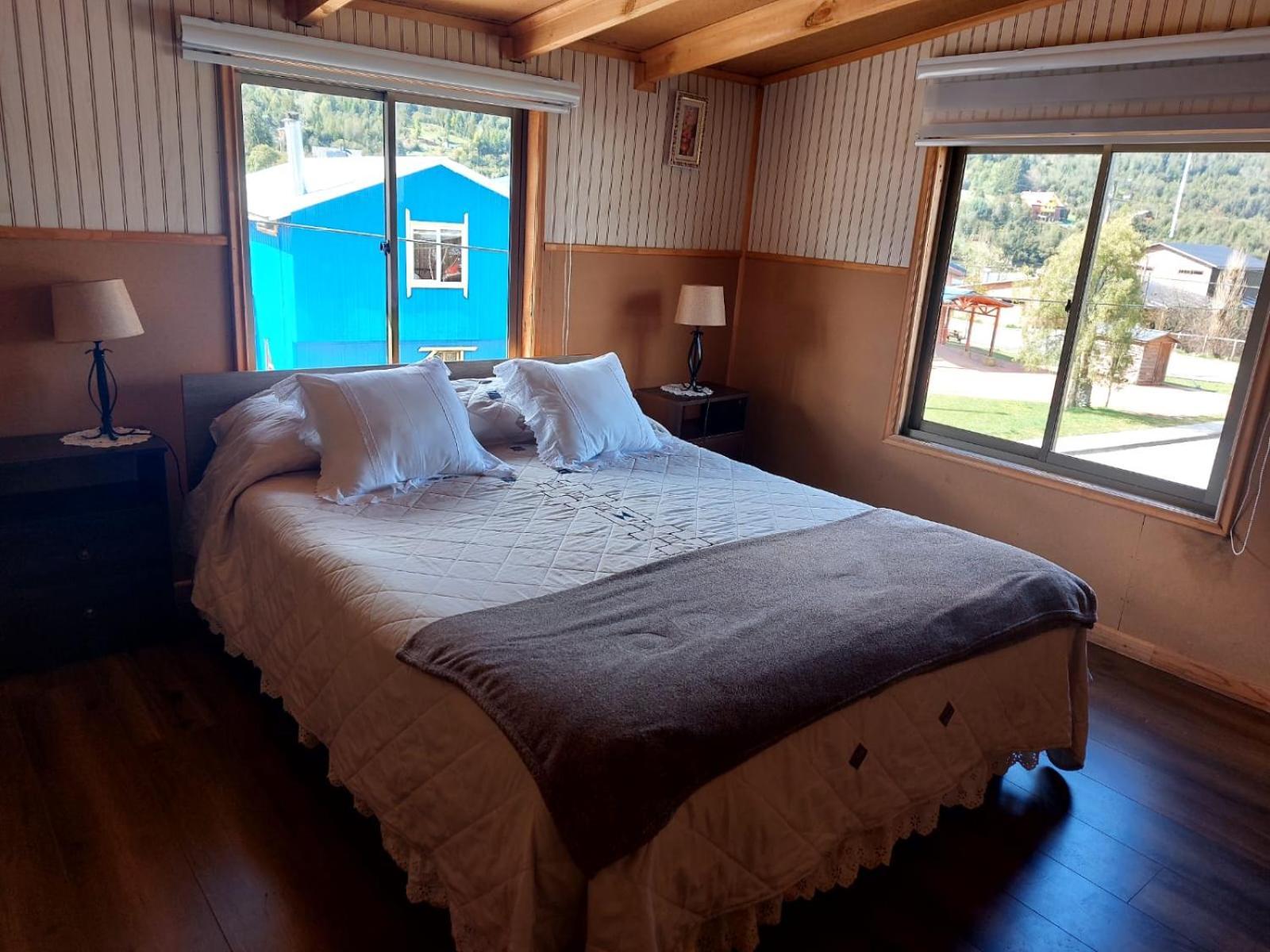 Hostal Y Cabanas Ventisquero Puyuhuapi Zewnętrze zdjęcie