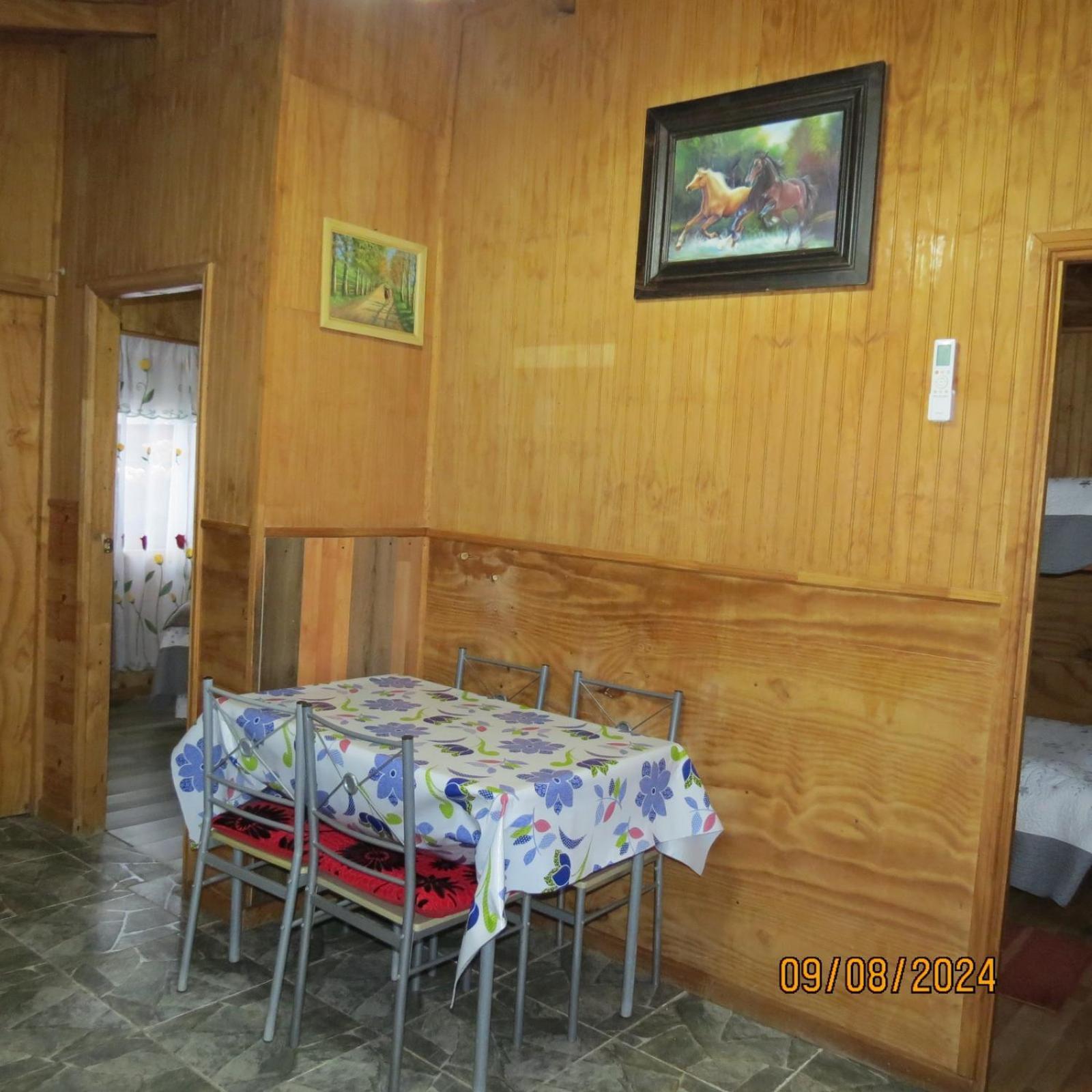 Hostal Y Cabanas Ventisquero Puyuhuapi Zewnętrze zdjęcie